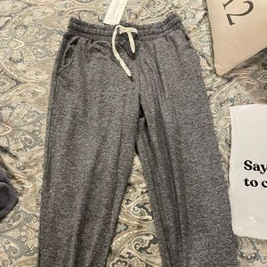 Feat joggers